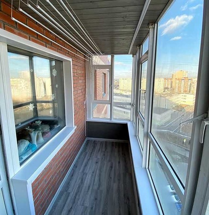 Балкон на Мате Залки 31 - фото 2
